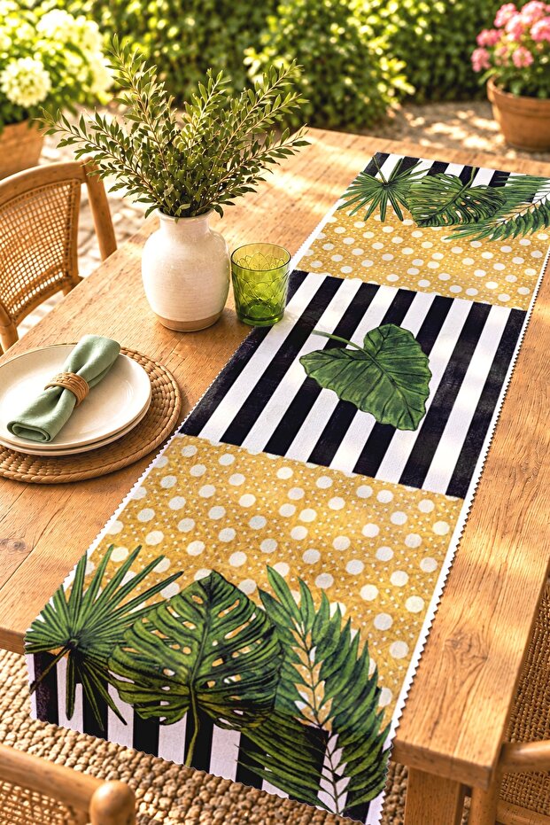 Antique Palm Leaves Patterned Runner / Tablecloth / Placemat