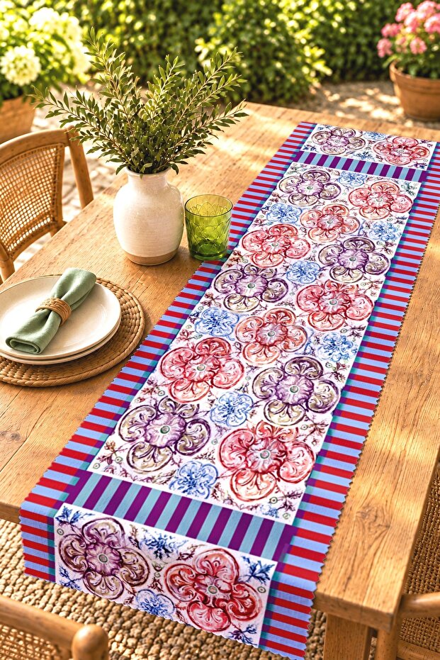 Abstract Matching Flowers Patterned Runner/Tablecloth/Placemat