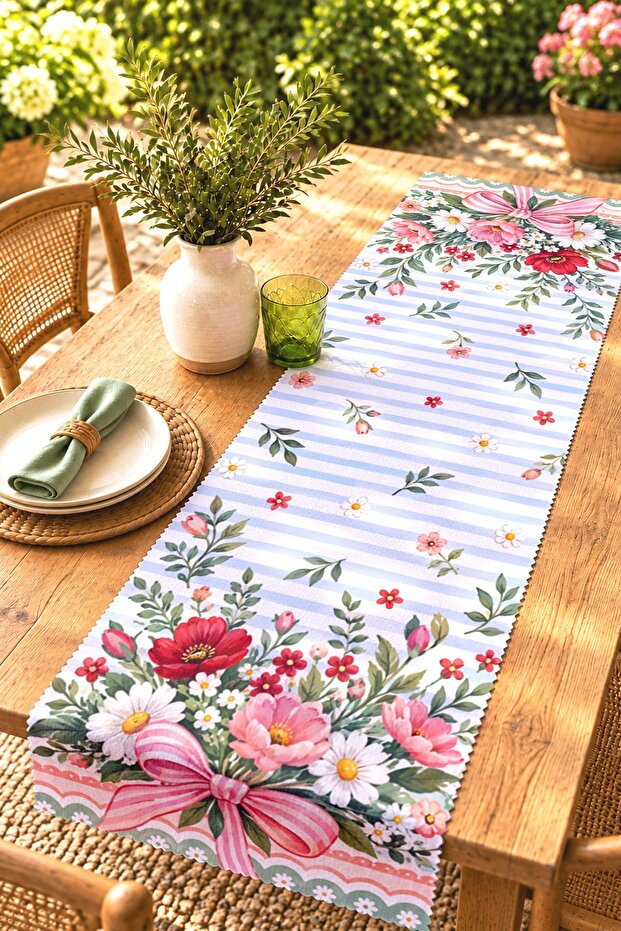 Tavuklar Patterned Runner / Tablecloth / Placemat