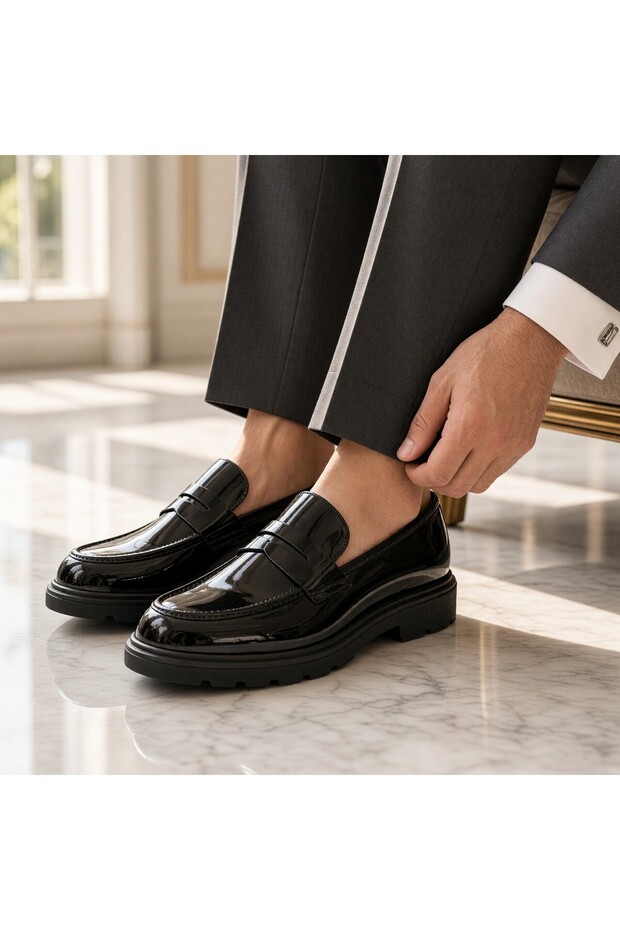 Men's Patent Leather Classic High Heel Casual Poly Sole Shoes Kundura