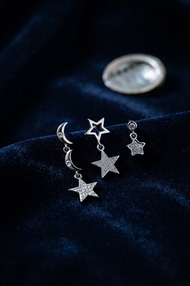 Brass Silver Color Moon and Star Night Model Women's Earring Set -