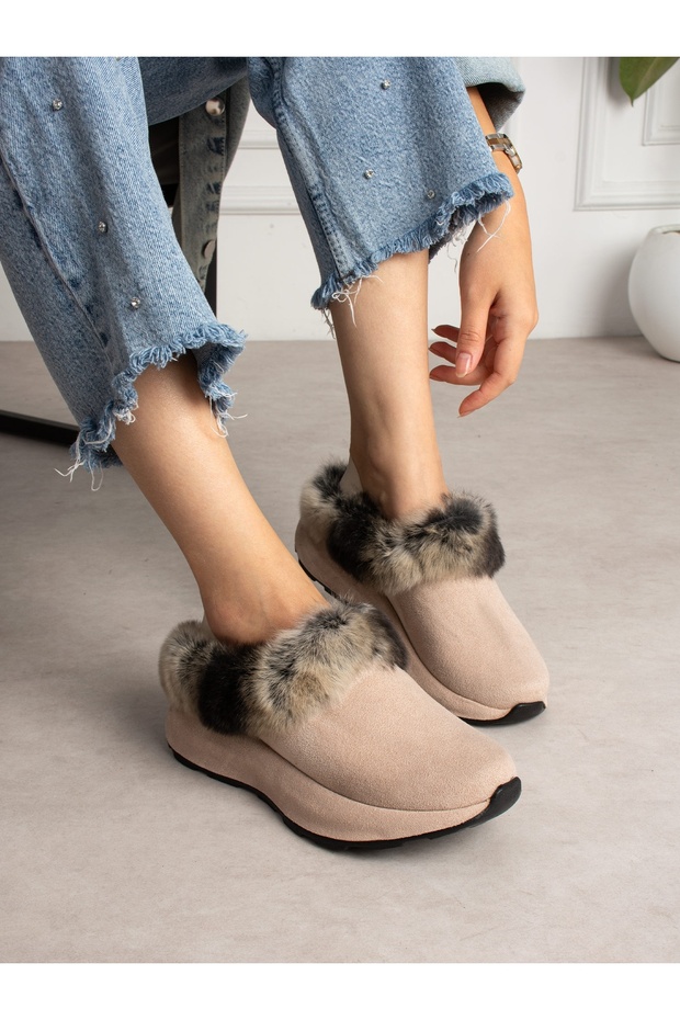 Prove Cream Fur Detailed Women's Shoes