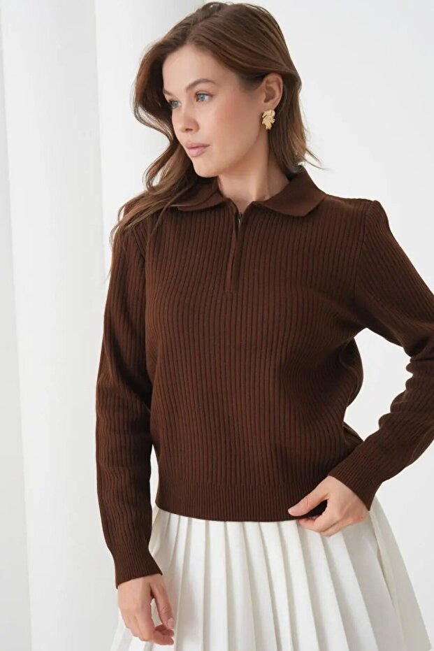 Women's Ribbed Polo Collar Sweater with Zipper Detail, Soft Textured 12356