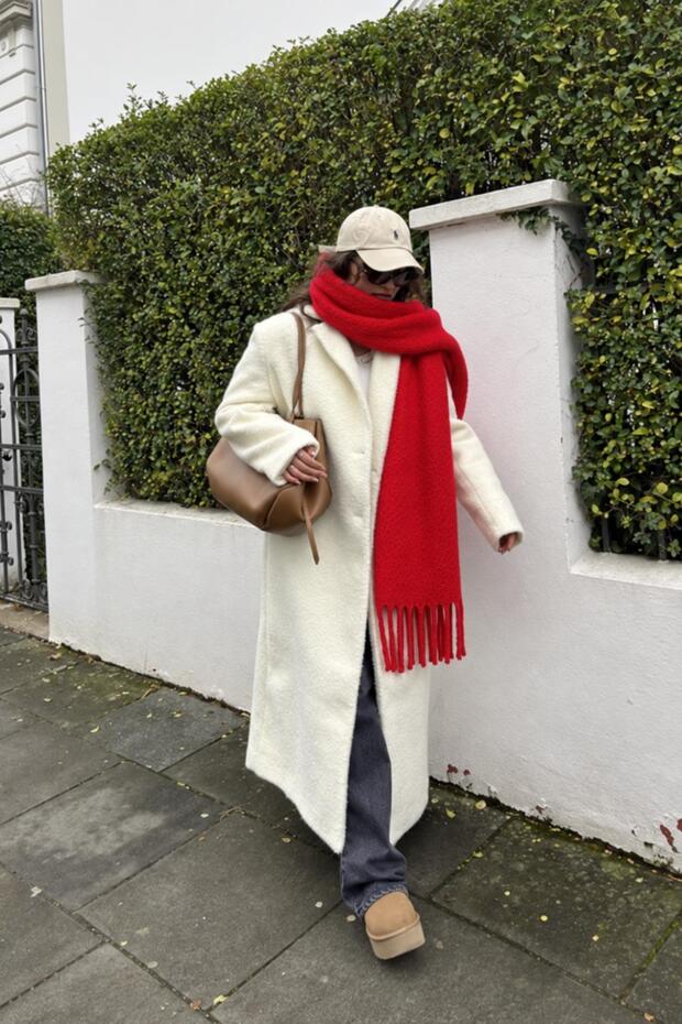 Mery Women's Puffy Soft Textured Tasseled Winter Scarf and Shoulder Shawl Red