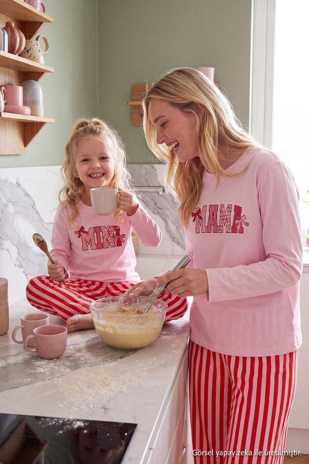 Pembe %100 Pamuk Çizgili Örme Anne-Kız Pijama Takımı TKDAW27