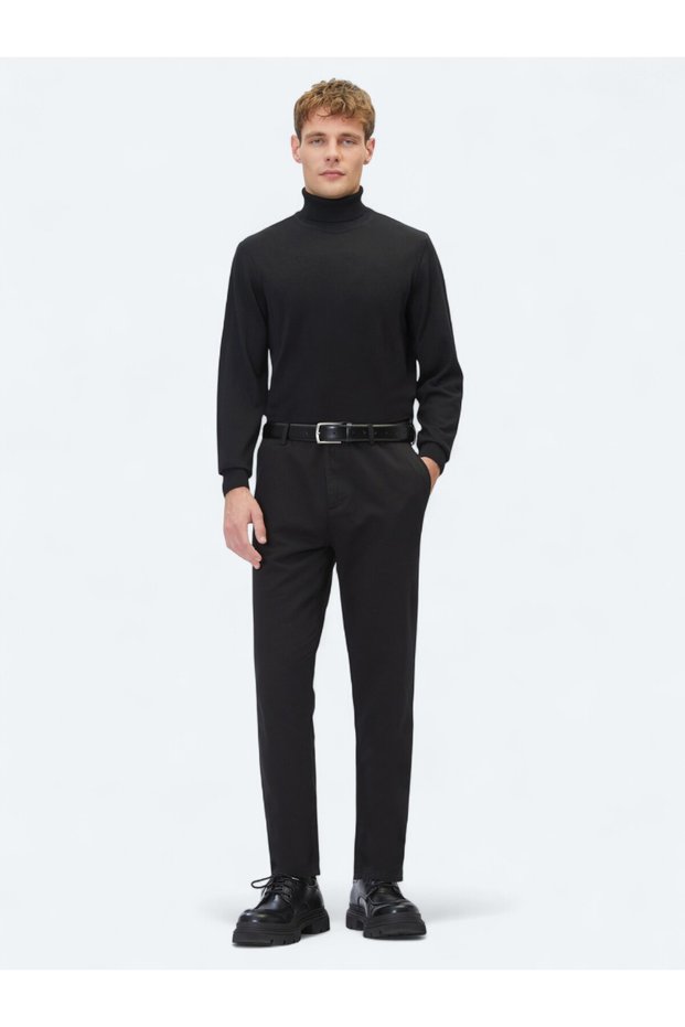 Black Woven Relaxed Fit Casual Cotton Blend Trousers