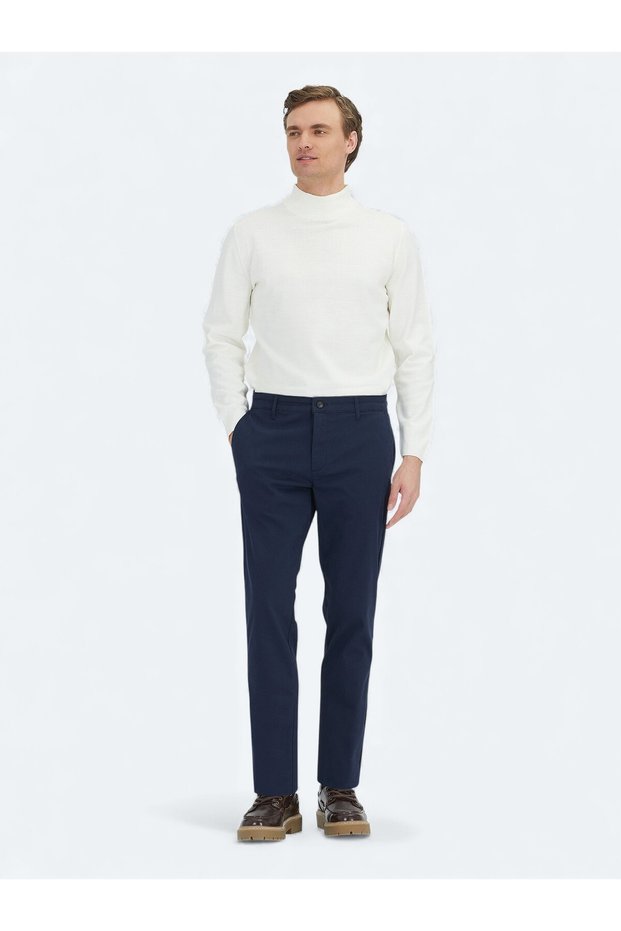 Navy Blue Plain Woven Regular Fit Casual Cotton Blended Trousers