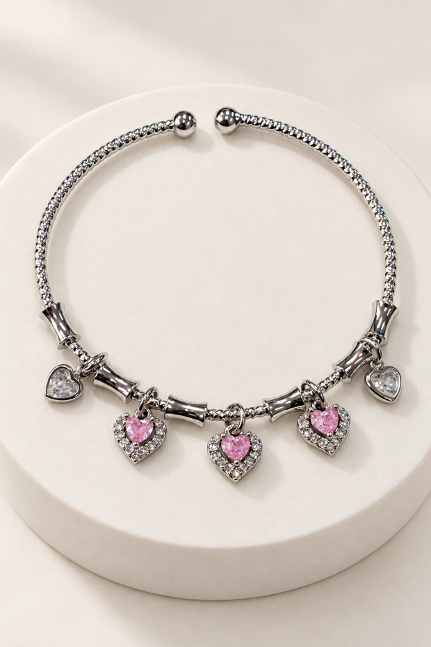 Adjustable Steel Bracelet Suitable for Young People and Children, Heart Figured Zircon Stone Charm Model, Silver Color