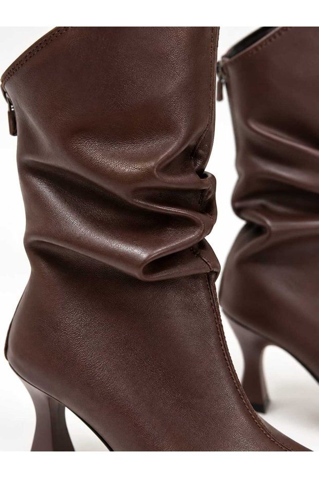 Women's Black Pointed Toe Thick Heeled Long Boots