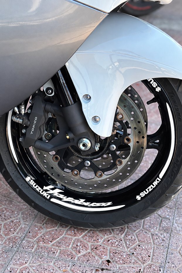 4 Janta Enough Rim Strip Set with Complete Reflectors for Suzuki Hayabusa Motorcycle