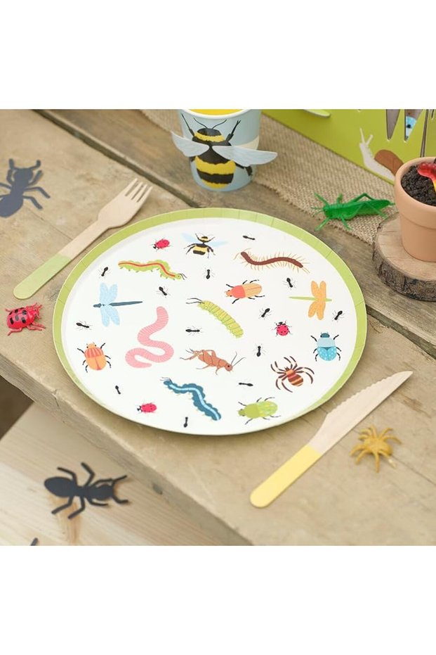 Bug Party Paper Plates
