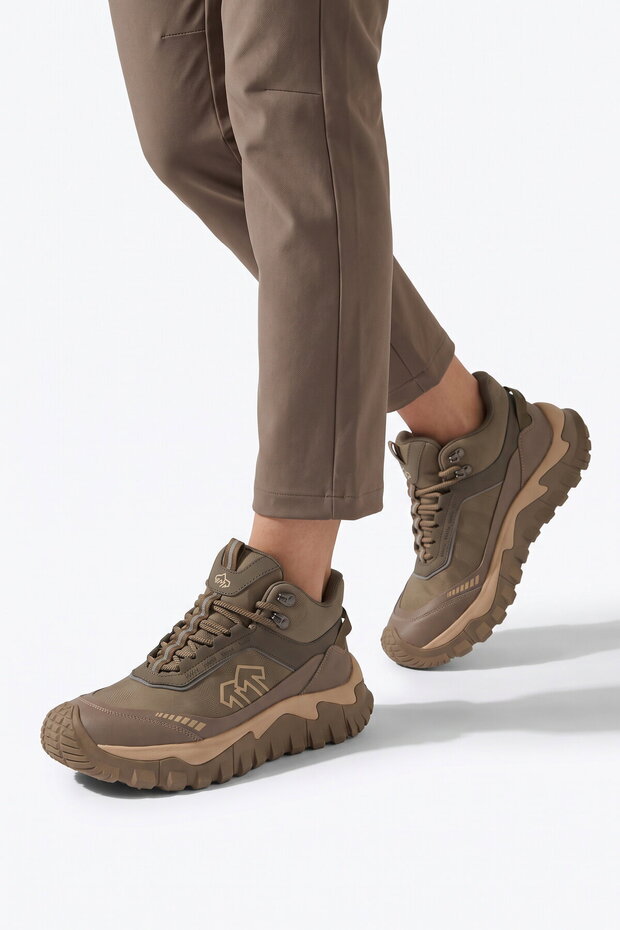 Khaki Lace-Up Thick Non-Slip Sole Men's Outdoor Trekking Boots 26K513