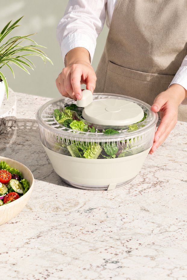 Foldable Salad Dryer, Vegetable and Greenery Washing Strainer, Flip-Top Salad Dryer, Ecru Color 3.650 ml