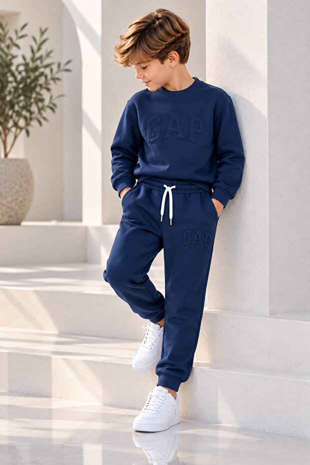 Boy's Embroidered Sweatshirt Winter Set