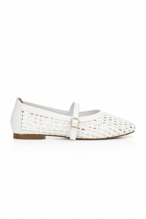 Alira White Buckle Detailed Knitted Ballerinas