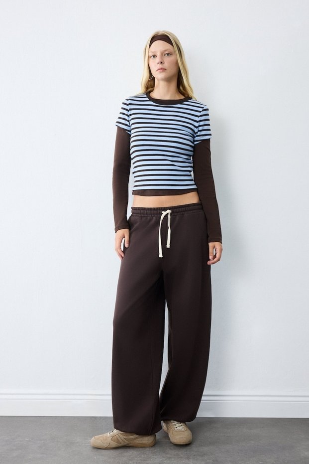 Women's Sweatpants I6399Ax/Bn192 Brown