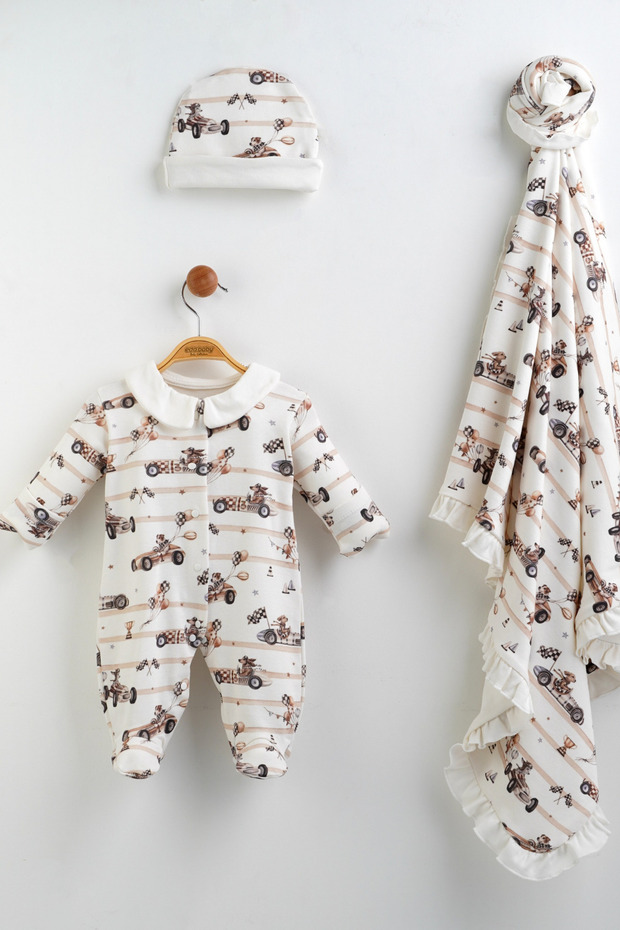 Speedy Pals 3 Piece Newborn Jumpsuit, Hat & Blanket Hospital Discharge Set