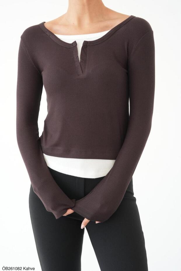 Self-Adorned Blouse