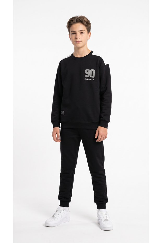 90 Focus on the Printed Boys' Sweatshirt