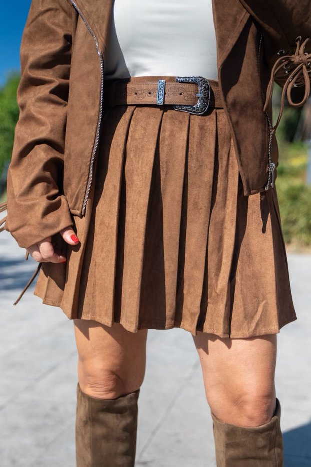 Taba Nubuck Pleated Short Skirt
