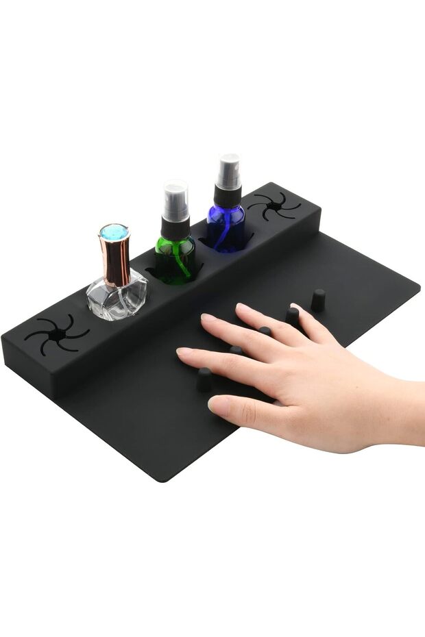 Soft Silicone Nail Polish Bottle Holder,5 Groove Design Drip-Free Organizer for Salon and Home DIY Manicure,Black