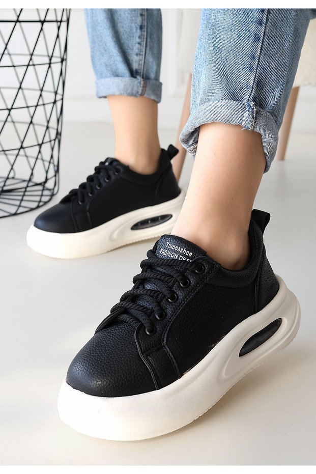 Chris Black Leather Lace-Up Sneakers