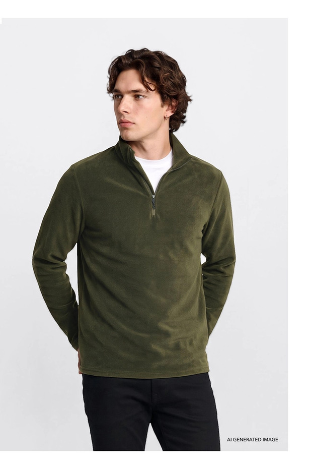 27K L2620001801 Half Zipper Polar