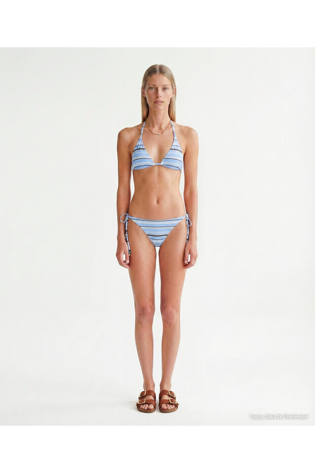 Üçgen Form Bikini Üst