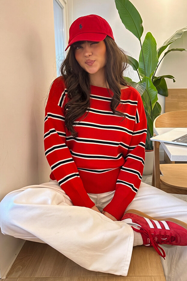 Off-Shoulder Wide Collar Striped Knit Sweater Fhmmzr004