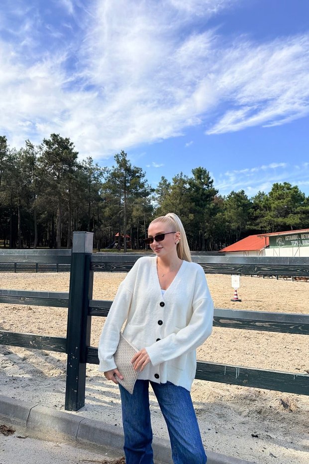 Oversize Wool Blend Knitted Cardigan