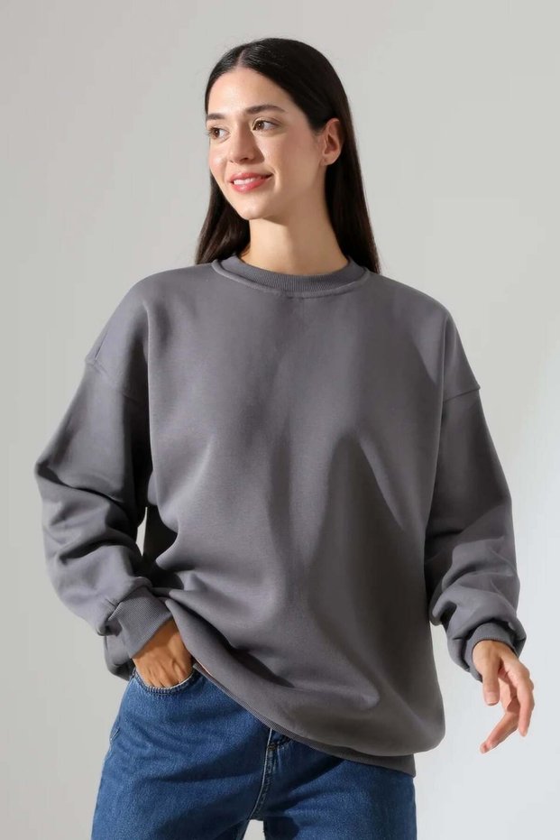 Women's Crew Neck 3-Strand Oversized Sweatshirt 21620