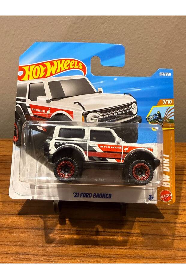 '21 Ford Bronco Hw Dirt White Off-Road Toy Car