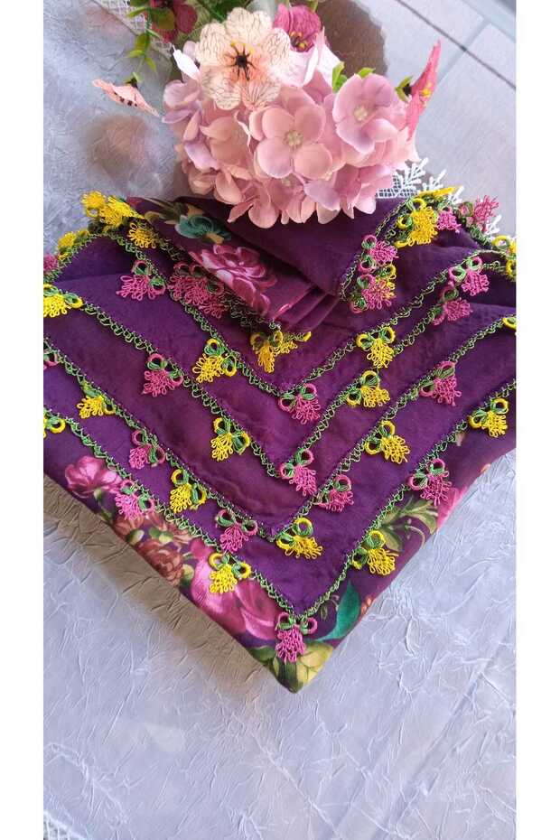 Needlepoint Scarf, Writing Headscarf, Prayer Cloth