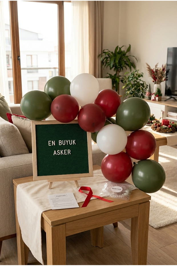 Soldier Welcome Decoration Mini Set Dark Green Felt Writing Board with Stand Balloon Chain the Greatest Soldier Concept