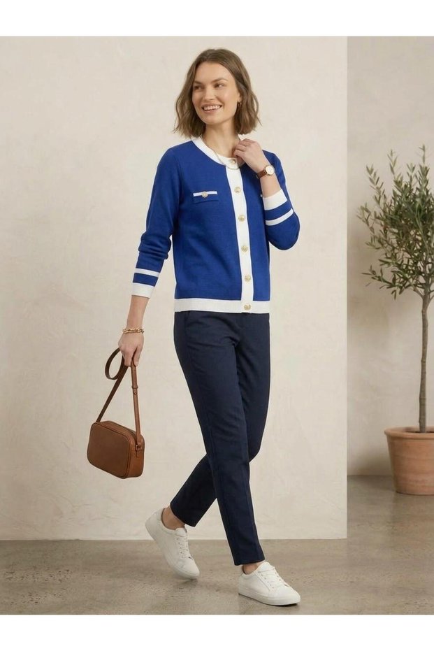 Women's Buttoned Soft Textured Knitwear Cardigan