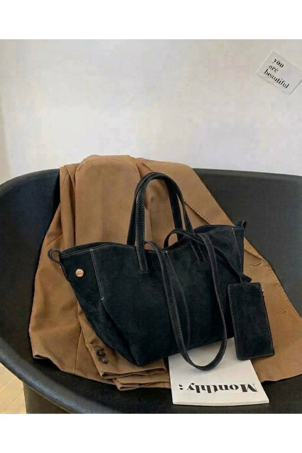 Suede Very Stylish Shoulder Bag with Wallet Accessories