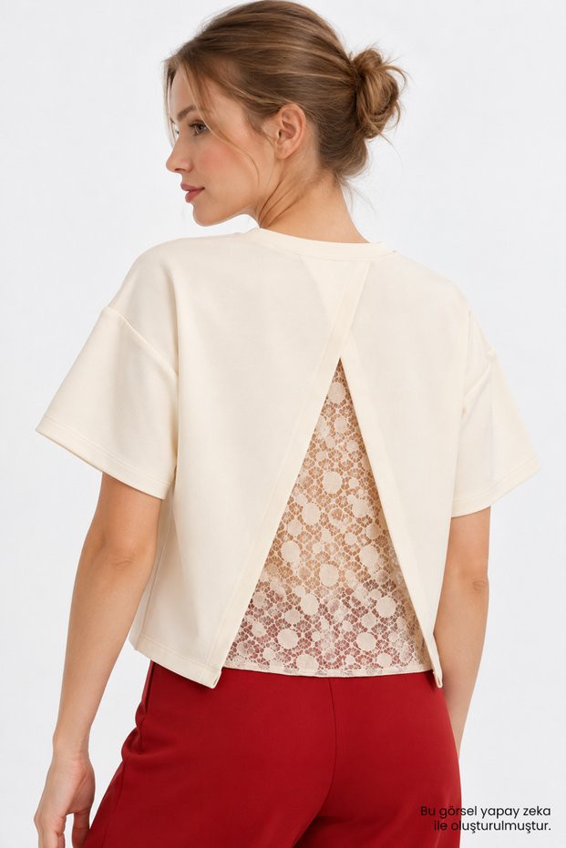 Crew Neck Short Sleeve T-Shirt with Lace Detail on the Back