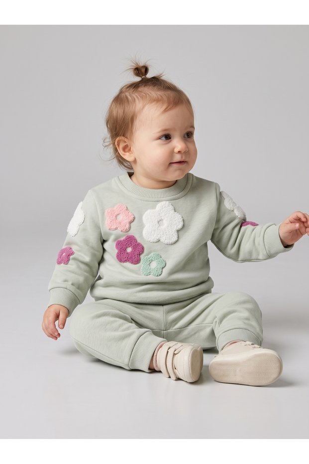 Baby Girl 3 Threaded Yarn Floral Double Set