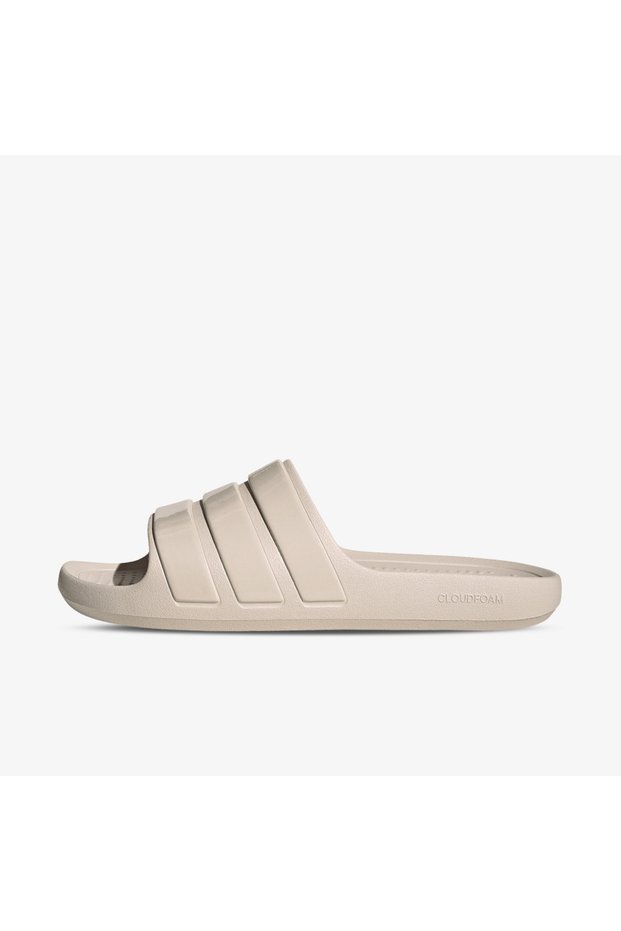 PAPUCI ADILETTE FLOW