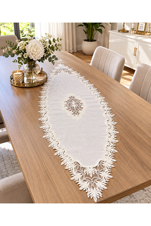 Masa örtüsü (Ranır)