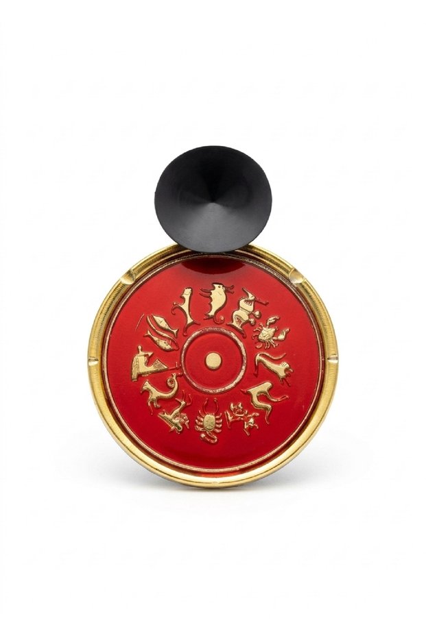 Indispensable Picture Frame for Labelers Nostalgia Animal Figurines Red Color Gold Design Internal Adhesive