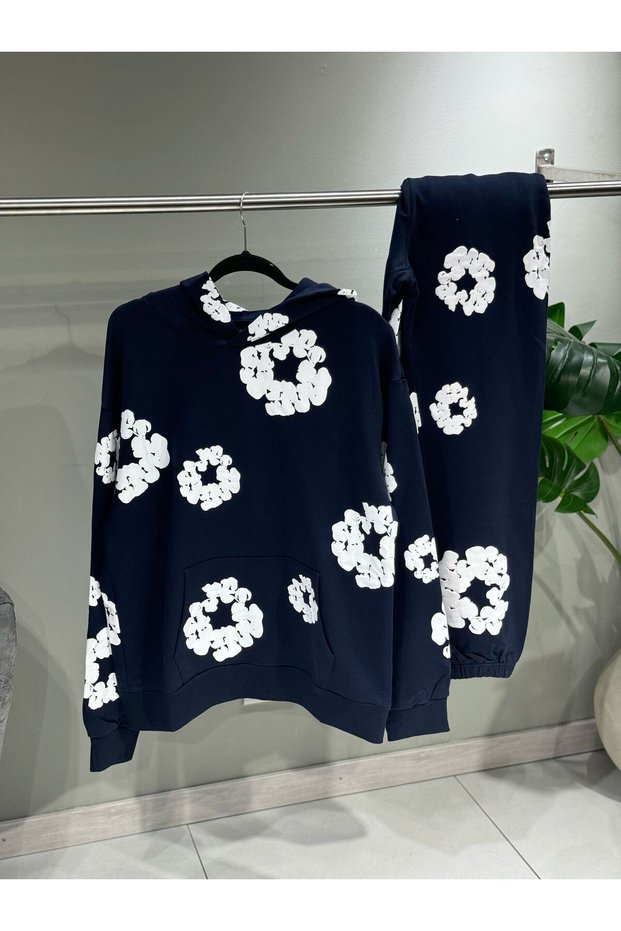Unisex Fluffy Floral Printed Tracksuit Set | 3 Yarns Shaded Oversize Combination