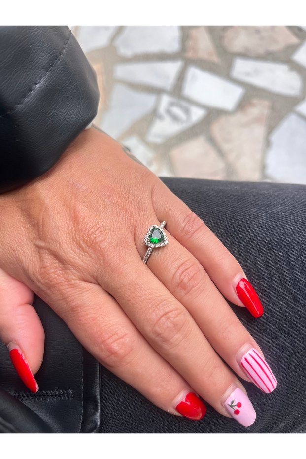Green Stone Heart Ring