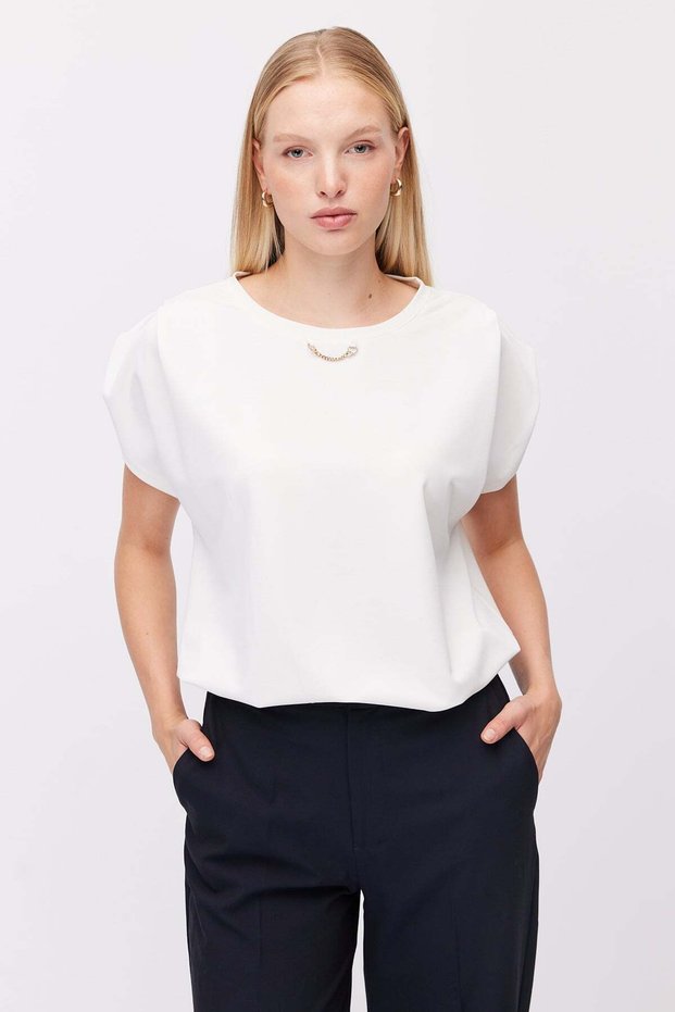 Women's Double Sleeve T-Shirt with Chain Accessories