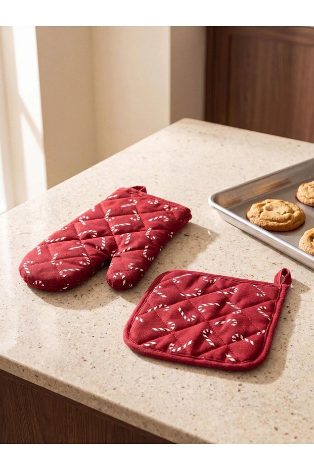 Baston Figured Oven Gloves and Handles (W6)