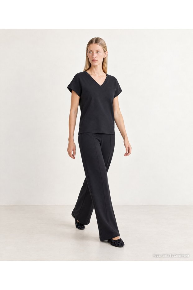 Regular V-Neck Short Sleeve T-Shirt