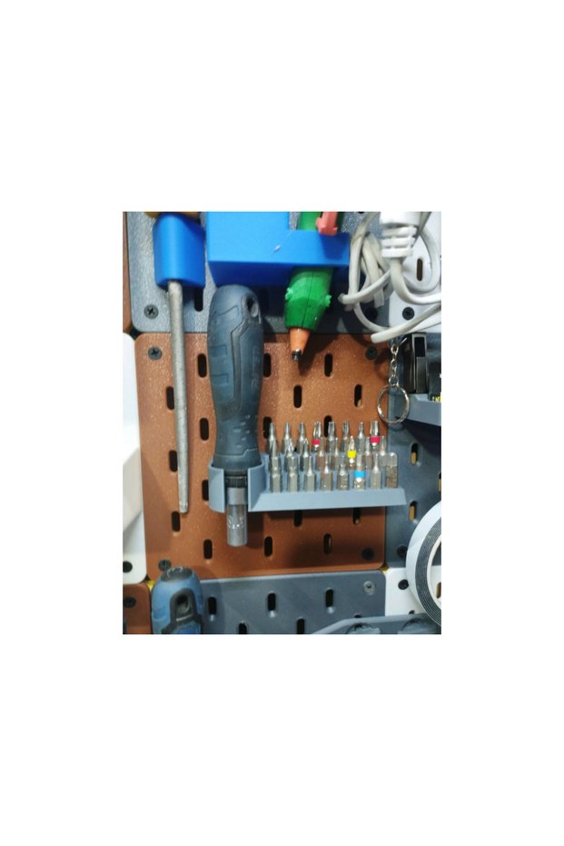 24-Bit Screwdriver Organizer – Pegboard Compatible Screwdriver and Bit Holder Stand