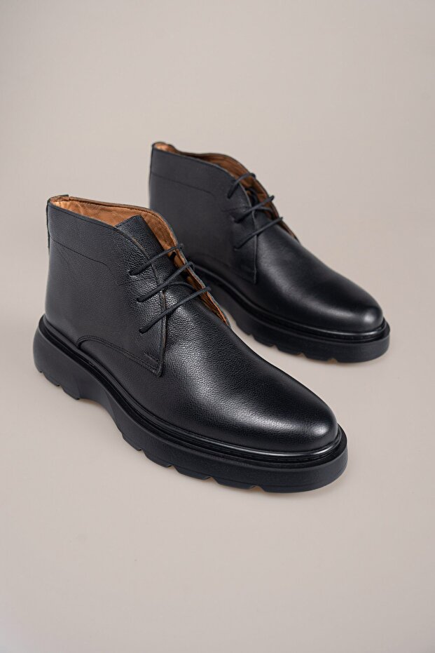 T Sole Lace-Up Boots Black Matte