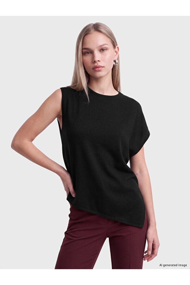 Esvab • Modern & Distinctive Asymmetrical Women's Knitwear Sweater