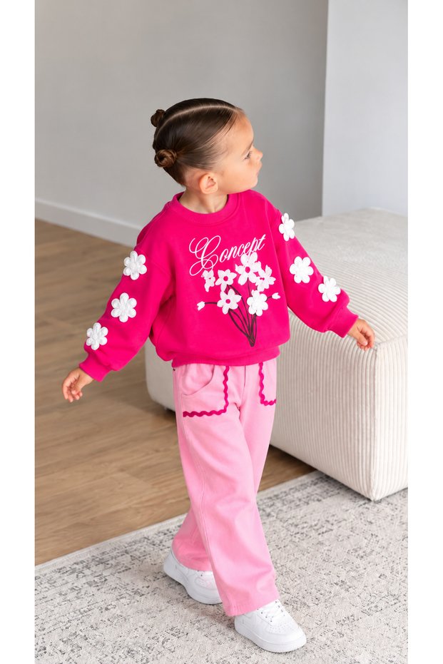 Girl's Sweatshirt with Floral Appliques on the Front and Sleeves, Gabardine Denim Jeans Top and Bottom Set